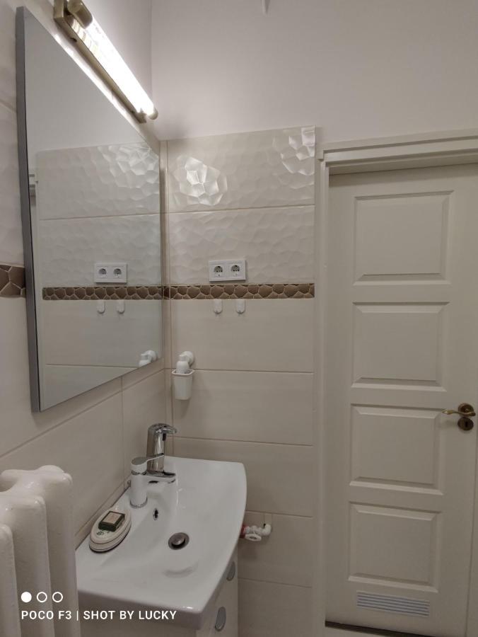 Central Palace Apartman Debrecen Extérieur photo